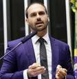 "Polícia Civil investigando casal por chamar o filho pelo nome que deu a ele no nascimento", escreveu Eduardo Bolsonaro  Foto: Michel Jesus/Câmara dos Deputados