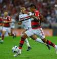Flamengo e São Paulo pelo 1º turno do Brasileirão  Foto: Marcelo Cortes / CRF / Esporte News Mundo