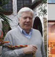 Aos 80, herdeiro da Hermès quer adotar jardineiro de 51 anos para deixar fortuna bilionária  Foto: Reprodução/El País