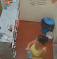 Mulher ateia fogo em marido dentro de comércio no RJ  Foto: Reprodução/X