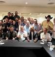 Milei recebe Jair Bolsonaro e sua comitiva dois dias antes da posse presidencial  Foto: Reprodução / Instagram / Partido Liberal / Estadão
