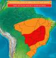 Na área em vermelho a onda de calor aponta mais de 5°C acima da média; a área em laranja indica dias de 3 a 5°C mais quentes  Foto: Reprodução/Climatempo / Perfil Brasil