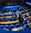 Plenário analisa projeto que regulamenta a tributação de apostas online  Foto: ( Marcos Oliveira/Agência Senado) / Perfil Brasil