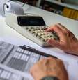 As verbas rescisórias são devidas aos trabalhadores ao final do contrato de trabalho.  Foto: Getty Images