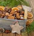 Nozes e castanhas são algumas das oleaginosas presentes na noite de Natal  Foto: iStock