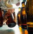 Um pouco a mais de álcool pode ter efeito contrário ao que você gostaria  Foto: iStock / Jairo Bouer