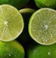 Saiba os cuidados para não ficar com manchas de limão na pele  Foto: Shutterstock / Alto Astral
