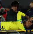 Lesão de Neymar na partida entre Brasil x Uruguai -   Foto: PABLO PORCIUNCULA/AFP via Getty Images / Esporte News Mundo