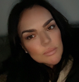 Lisa Jane Merecer, de 49 anos, precisou passar por uma cirurgia para remover o nariz  Foto: Reprodução/Redes Sociais 