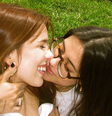Priscila Caliaria e Beatriz Lobo assumiram namoro nas redes sociais  Foto: reprodução/X/pricaliari