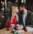 Está em busca de um amor? Talvez sua alma gêmea apareça em 2024  Foto: iStock