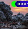 Imagem de bombardeio com logo da BBC Verify  Foto: BBC News Brasil