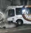Ônibus colidiu com muro após ficar desgovernado em Parada de Lucas, no RJ  Foto: Reprodução