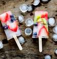 Picolé de frutas com água de coco  Foto: Rawpixel.com | Shutterstock / Portal EdiCase