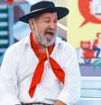 Beto Gabriel em 'A Praça é Nossa'  Foto: Reprodução/SBT / Mais Novela