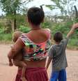 Nesta quarta-feira (10), um grupo de ministros e representantes de vários órgãos federais estiveram na Terra Indígena Yanomami a fim de inspecionar a situação  Foto: Rovena Rosa/Agência Brasil
