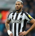 Mansão de jogador brasileiro Joelinton, do Newcastle, é invadida por assaltantes durante jogo  Foto: Reprodução/Redes Sociais 