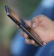 Celulares e computadores que já utilizam o recurso não serão afetados.  Foto: Nilton Fukuda/Estadão / Estadão