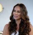 Paolla Oliveira assumiu que chegava a passar mal ao ver seu braço nas fotos.  Foto: Reprodução, TV Globo / Purepeople