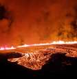 Segunda erupção de vulcão em menos de um mês na Islândia destrói casas  Foto: Guarda Costeira da Islândia/Getty Images