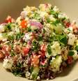 Aprenda a fazer a receita de salada mediterrânea  Foto: St. Marche/Divulgação / Boa Forma