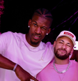 Astro da NBA rasga elogios a Neymar: 'Um pai incrível, ensina tudo sobre a vida'  Foto: Reprodução/Instagram