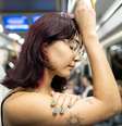 Mulher com cansaço após noite ruim de sono  Foto: iStock