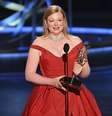 Sarah Snook foi premiada como melhor atriz em série dramática no Emmy 2023  Foto: AP/Emmy/Divulgação