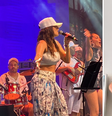Emanuelle Araújo solta a voz no Acadêmicos do Baixo Augusta em SP  Foto: Reprodução/Giullyana Aya Instagram