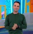 'BBB 24': Discurso de Tadeu Schmidt para Vinicius vira assunto nas redes sociais.  Foto: Reprodução, TV Globo / Purepeople