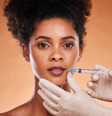 Famosos aderem à reversão de preenchimento facial O que você precisa saber sobre o procedimento  Foto: Sou Mais Bem Estar