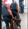 Rapaz amarrado com cordas por policiais pede indenização por tortura  Foto: Reprodução TV