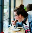 compulsão alimentar e comer emocional  Foto: Unsplash / Personare