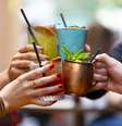 Aprenda a fazer seus próprios drinques  Foto: iStock