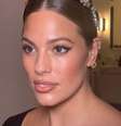 Coque polido com tiara –  Foto: Reprodução / Instagram / @ashleygraham / Alto Astral