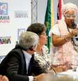 A imagem mostra líderes religiosos discutindo, na quarta-feira (24). sobre a criação da delegacia especializada em combate à intolerância religiosa.  Foto: Alma Preta