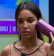 Vanessa Lopes faz primeira aparição pública após desistir do 'BBB 24' e emociona fãs.  Foto: Reprodução, Globoplay / Detalhe: Reprodução, Instagram Alfinetei Teen / Purepeople