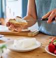 No Brasil, o creamcheese virou item de café da manhã tão disputado quanto o nosso requeijão  Foto: iStock