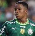 13º lugar: Endrick - O atacante do Palmeiras e que irá se transferir para o Real Madrid, de 17 anos, tem valor de mercado estimado em 45 milhões de euros (R$ 241 milhões na cotação atual) - Foto: Cesar Greco/Palmeiras  Foto: Cesar Greco/Palmeiras / Jogada10