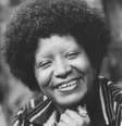 Lélia Gonzalez se tornou uma das principais referências intelectuiais do movimento negro no Brasil  Foto: Alma Preta