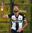 Corinthians tem proposta por Hernani recusada; Situação com Igor Coronado fica congelada.   Foto: Miguel Medina/AFP via Getty Images / Esporte News Mundo