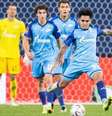  Foto: Divulgação/Zenit - Legenda: Du Queiroz em campo pelo Zenit / Jogada10
