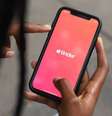 Tinder é destaque pela popularidade no Brasil (Imagem: Good Faces Agency/Unsplash)  Foto: Canaltech