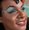6 truques para blindar sua maquiagem no Carnaval  Foto: Sou Mais Bem Estar