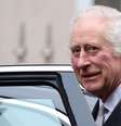 Rei Charles 3º saindo de uma clínica em 29 de janeiro  Foto: REUTERS / BBC News Brasil