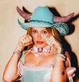 Luísa Sonza apareceu com fantasia com chapéu de chifres neste carnaval  Foto: Reprodução/Instagram