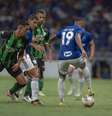  Foto: Staff Images/Cruzeiro - Legenda: Primeiro tempo do clássico foi de muitas chances perdidas de parte a parte - / Jogada10