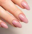 Saiba técnicas que é possível usar para ter unhas longas  Foto: Shutterstock / Alto Astral