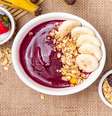 Refrescante, energizante e mais: conheça os benefícios do açaí  Foto: Shutterstock / Saúde em Dia