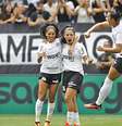  Foto: Mauro Horita/Cruzeiro - Legenda: Cruzeiro luta muito, mas o Corinthians leva a melhor na final da Supercopa / Jogada10